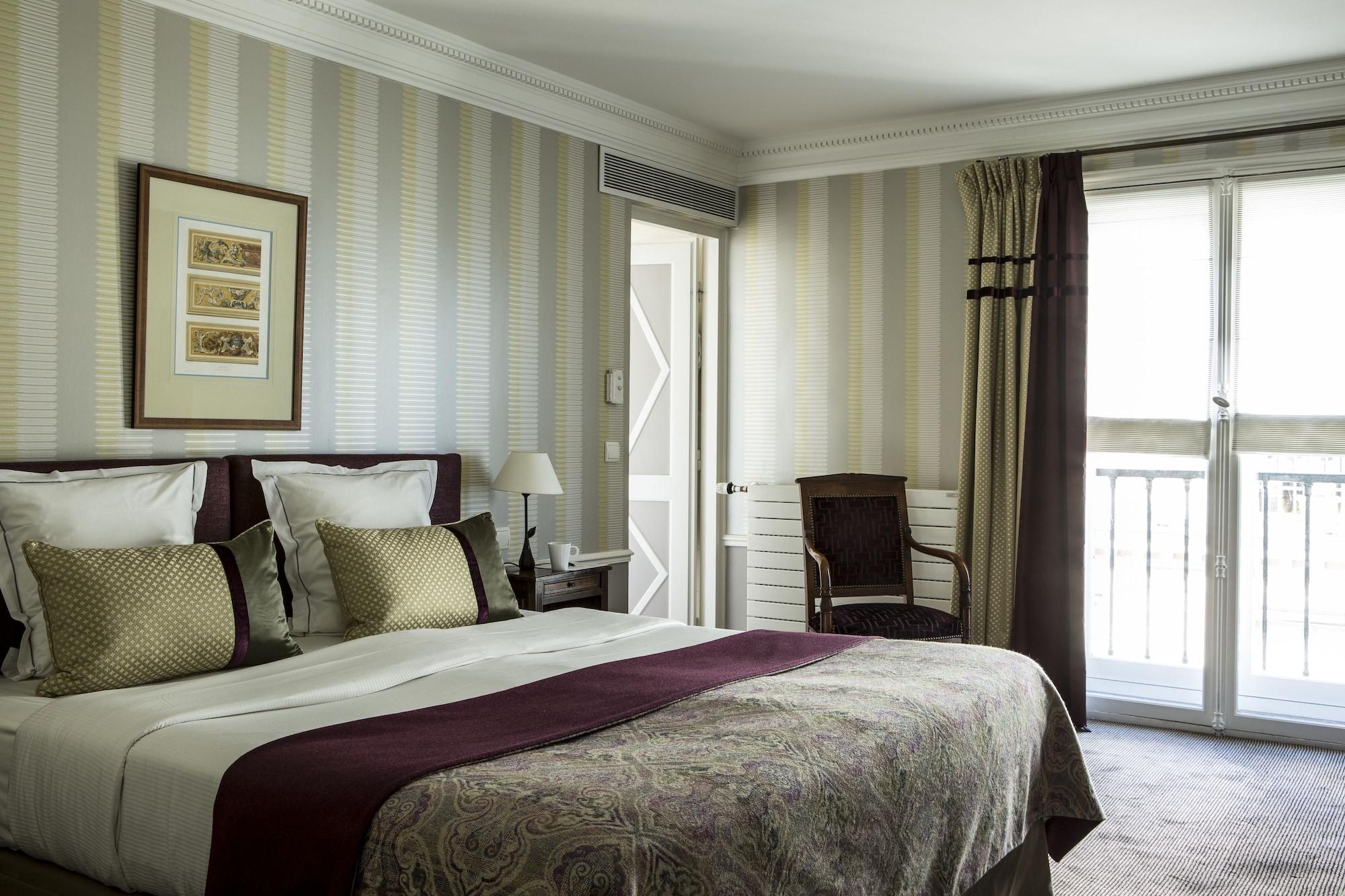 Hotel Brighton - Esprit De France Parigi