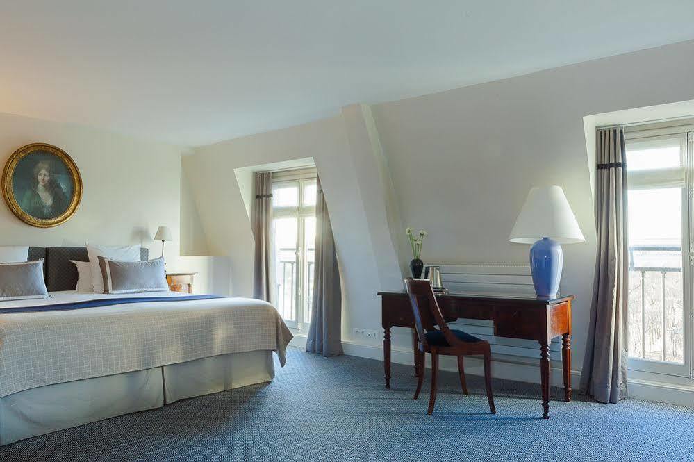 Hotel Brighton - Esprit De France Parigi